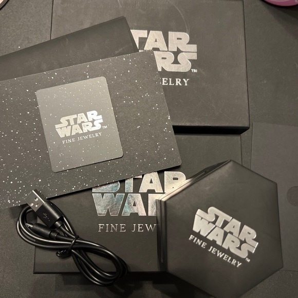 R2D2 Star Wars Fine Jewelry R2 MEN'S RING Size 8 Sold Out - Picture 3 of 11